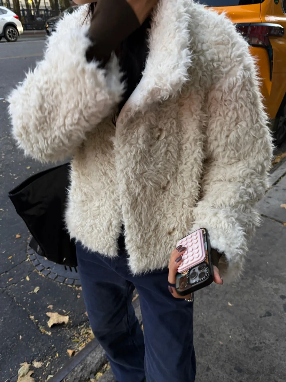 Donna retrò autunno inverno PU cotone Jaet pelliccia di agnello rifinita calore giunture design versatile pelliccia finta per tutte le età