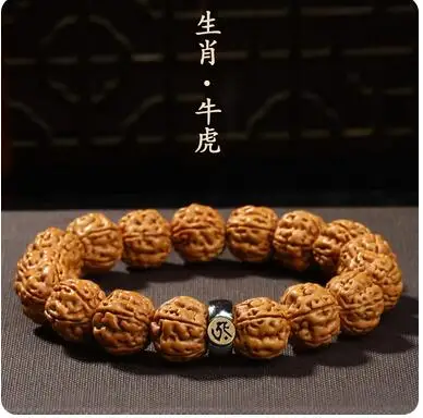 

Bodhi Bracelet Twelve Zodiac Guardian Couple Handheld Collection Walnuts Hand Toy Buddha Beads Bracelet Wholesale