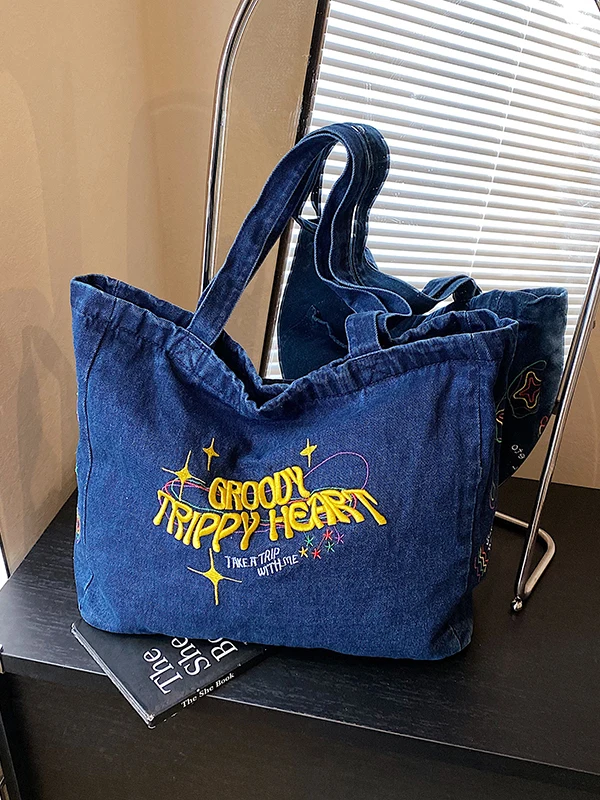 Korean Style Versatile Large Capacity Denim Shoulder Bag Women's 2025 New Trend Embroidery Retro Student Commuter Bag