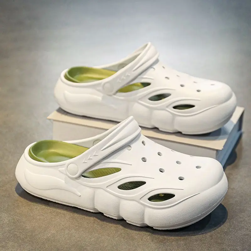 

Тапочки, мужская летняя верхняя одежда, новинка 2025 года, спортивные нескользящие и износостойкие пляжные сандалии двойного назначения для вождения