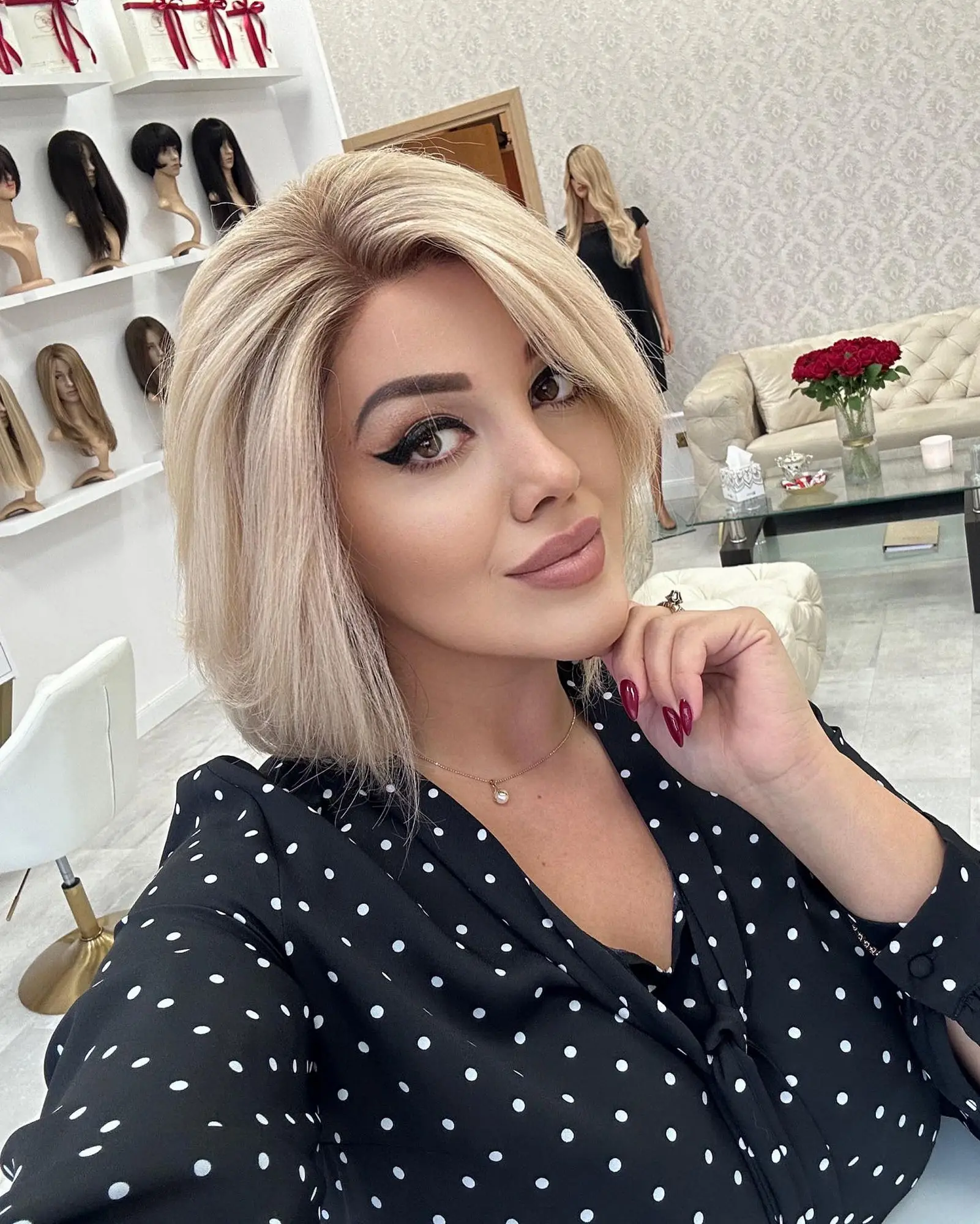 أومبير أشقر فاتح بيروكات صناعية تسليط الضوء على بوب الطبيعي مستقيم غلويليس 13*4 HD الدانتيل الشفاف الباروكات ألياف مقاومة للحرارة