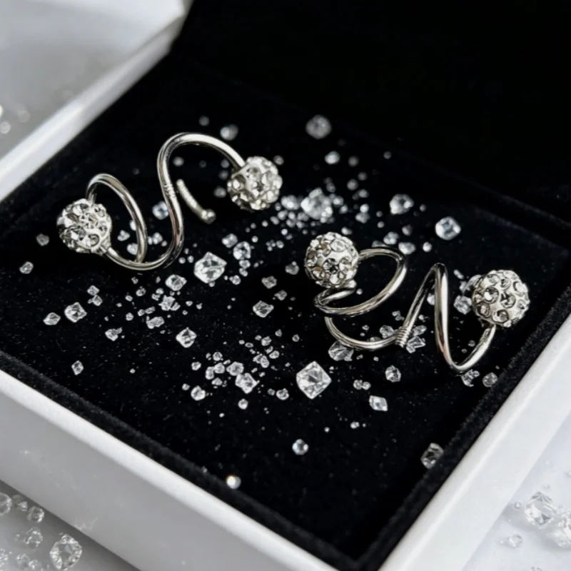 2026 fashion luxurious spherical earrings for women with screw style S-shaped earrings suitable for daily wear