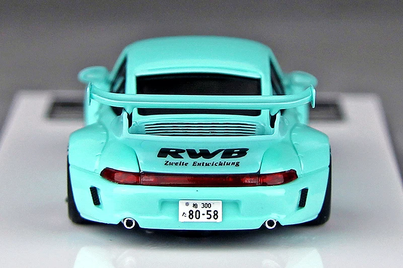 1:64,993 RWB Wide-body Womianki resin simulation car models, adult ornaments, boys toys, children's holiday birthday gifts