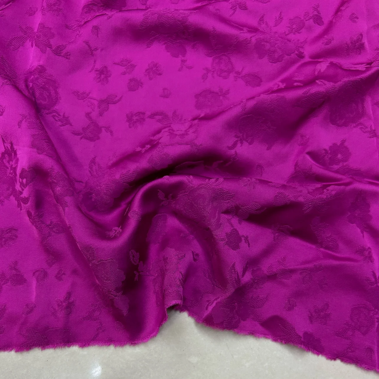 

Spring and Autumn Double-Sided Rose Purple Acetate Rayon Jacquard Fabric Cheongsam Pants Clothes Dress Glossy Clothing Fabric