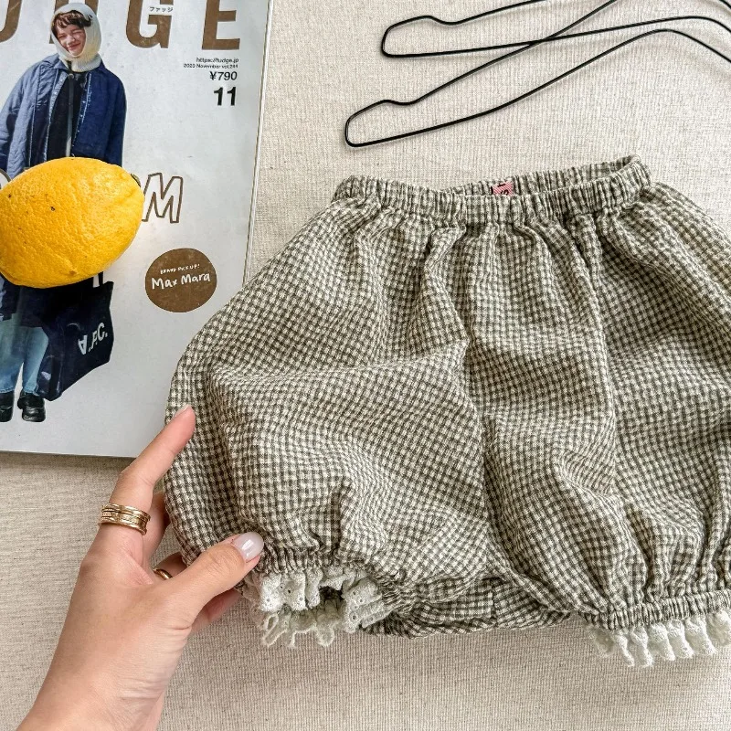 2026 Neue Sommer Kinder Karierte Shorts 1-6 Jahre Süße Baby Mädchen Lockere Lässige Spitzen-Shorts Atmungsaktive Strand-Urlaubsshorts für Kinder – Detail 4