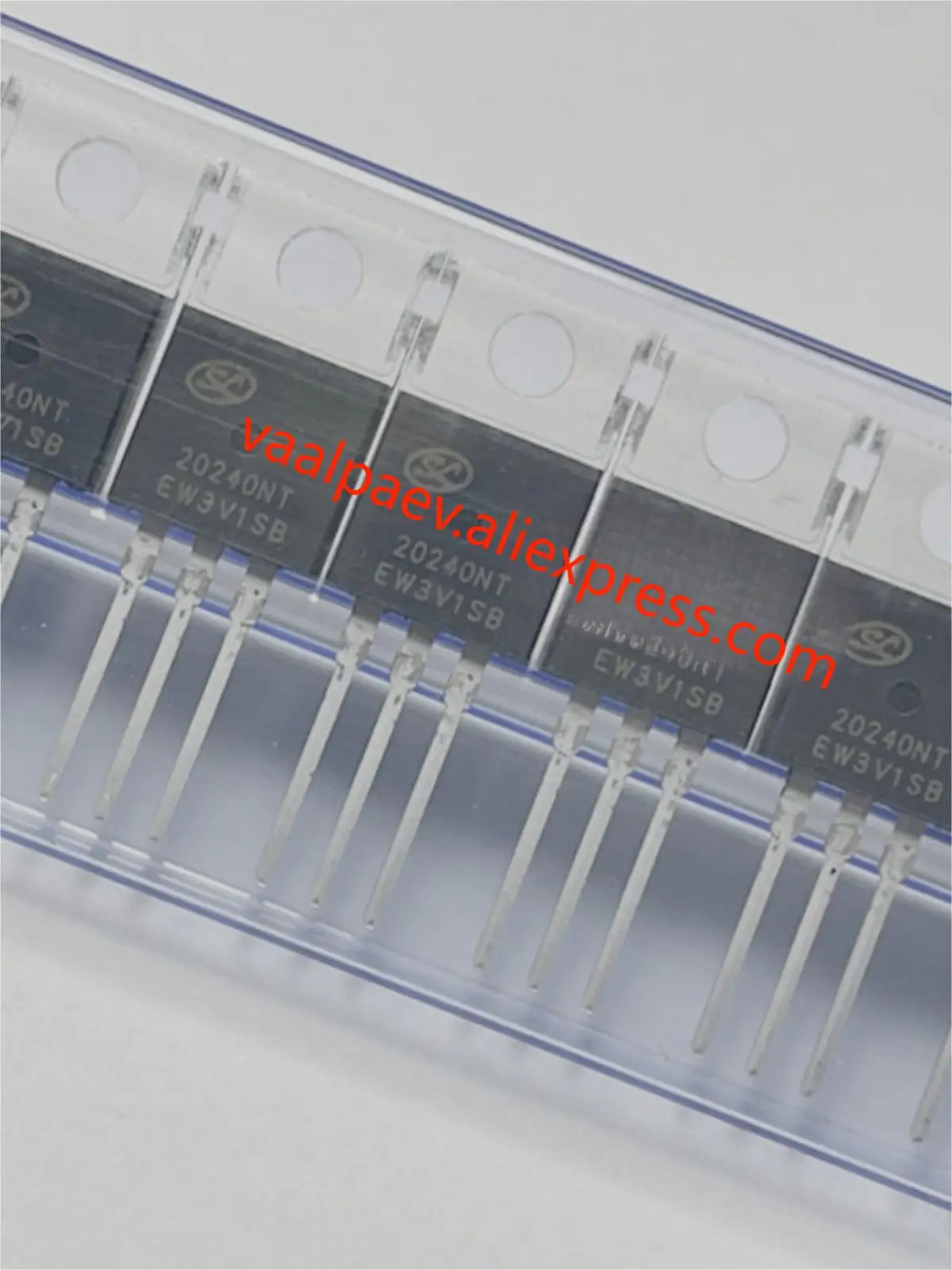 

100pcs/lot SVT20240NT 20240NT TO-220 200V/72A MOS Field Effect Tube Replaces IRFB4227PBF Original Stock