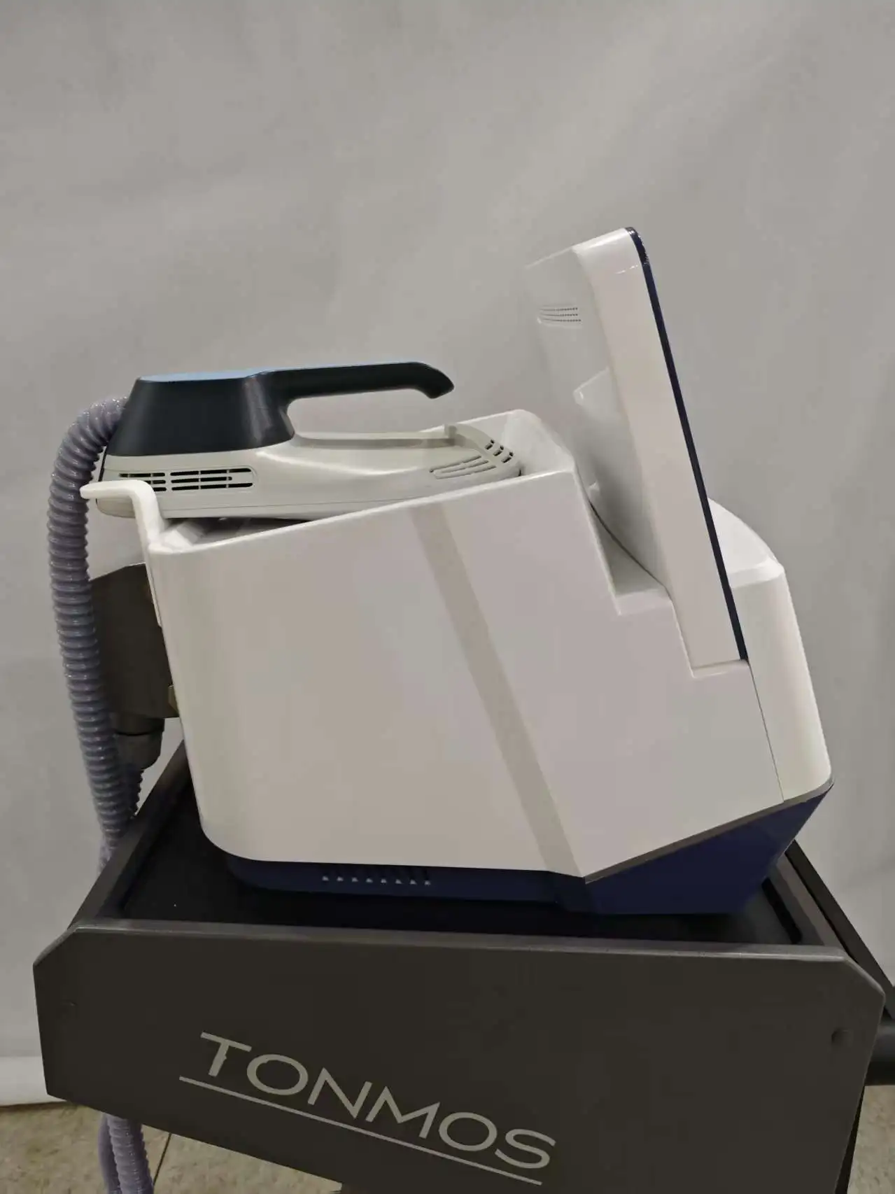 EMTTNEO 6500W EMS 휴대용 근육 슬리밍 및 체중 감소 조각 바디 조각 기계 살롱