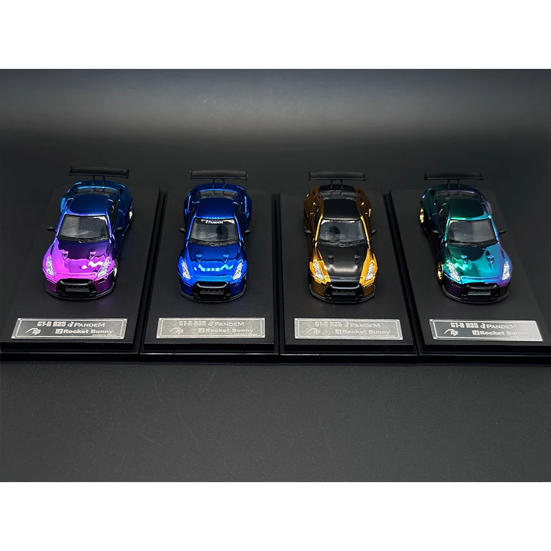 FUJI In Stock 1:64 Pandem GTR R35 Chrome Diecast Diorama Car Model Collection Miniature Toy