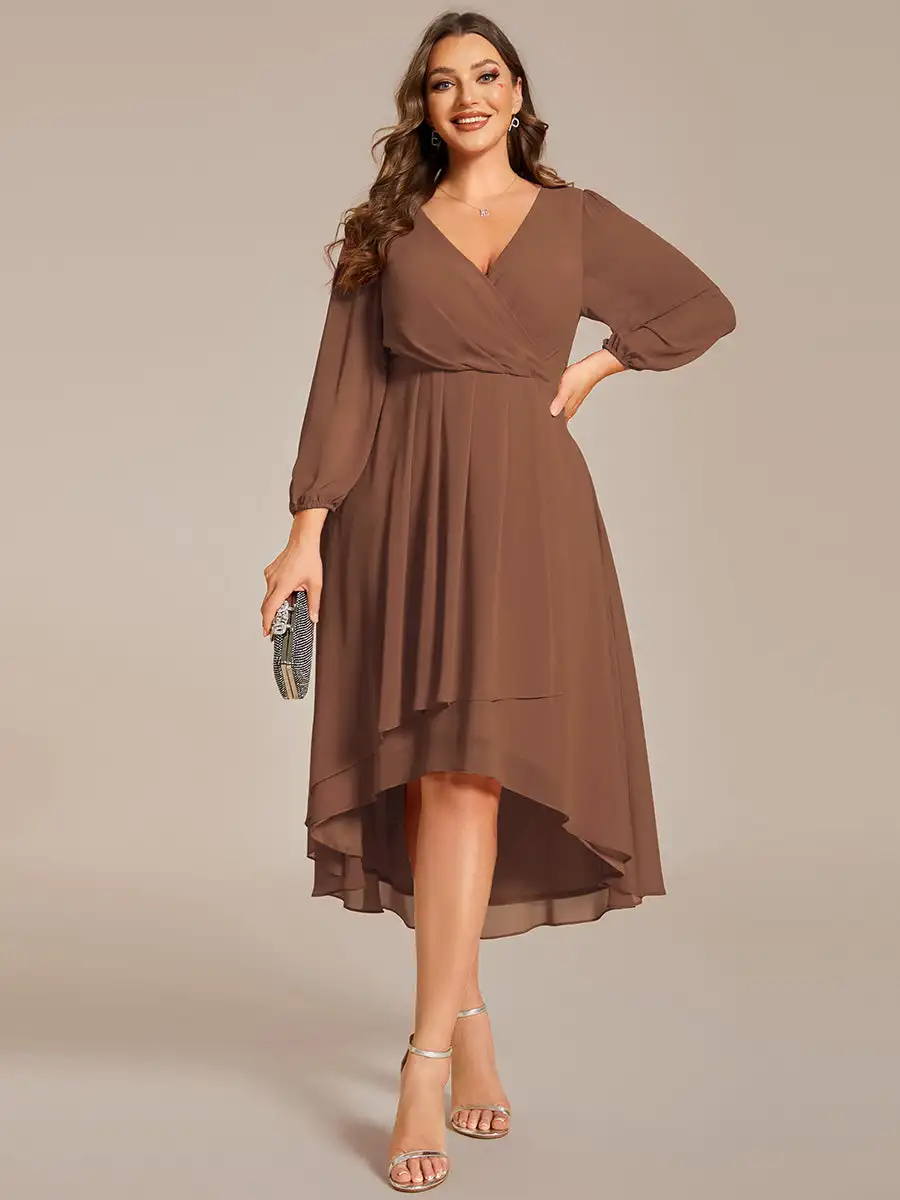 

Plus Size Evening Dresses Deep V-Neck Long Sleeves Knee-Length 2025 Ever Pretty of Brown Homecoming Cocktail Dresses