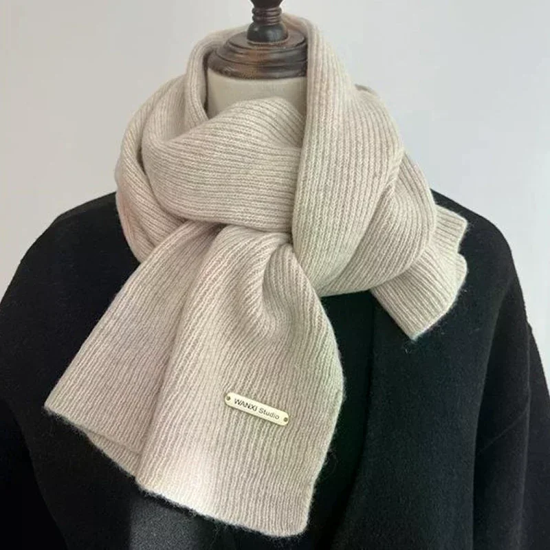 الخريف والشتاء جديد بلون وشاح محبوك للنساء الراقية سميكة الدافئة تنوعا وشاح بسيط