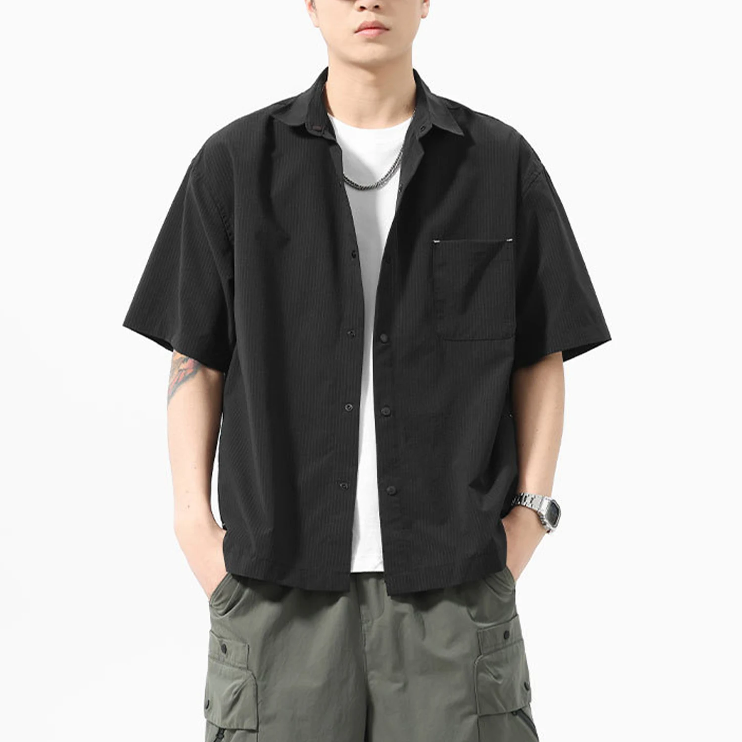 

New Casual and Breathable Bubble Wrap Wrinkle Resistant Striped Men's Summer Shirt, Lightweight, Plus Size Short Sleeved Shirt