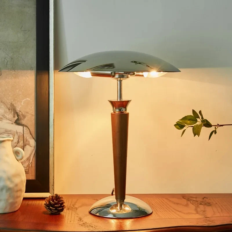 

Industrial Style Desk Lamp Nordic Retro Table Light Wooden Iron E14 Bulb Bauhaus Design Study Room Office Bedroom Bedside Decor