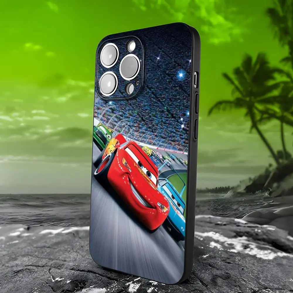 Cars 95 Lightning McQueen Phone Case For IPhone 15 16 13 Pro Max 14 12 11 Xr X 8 7 6 Plus Luxury Back Cover