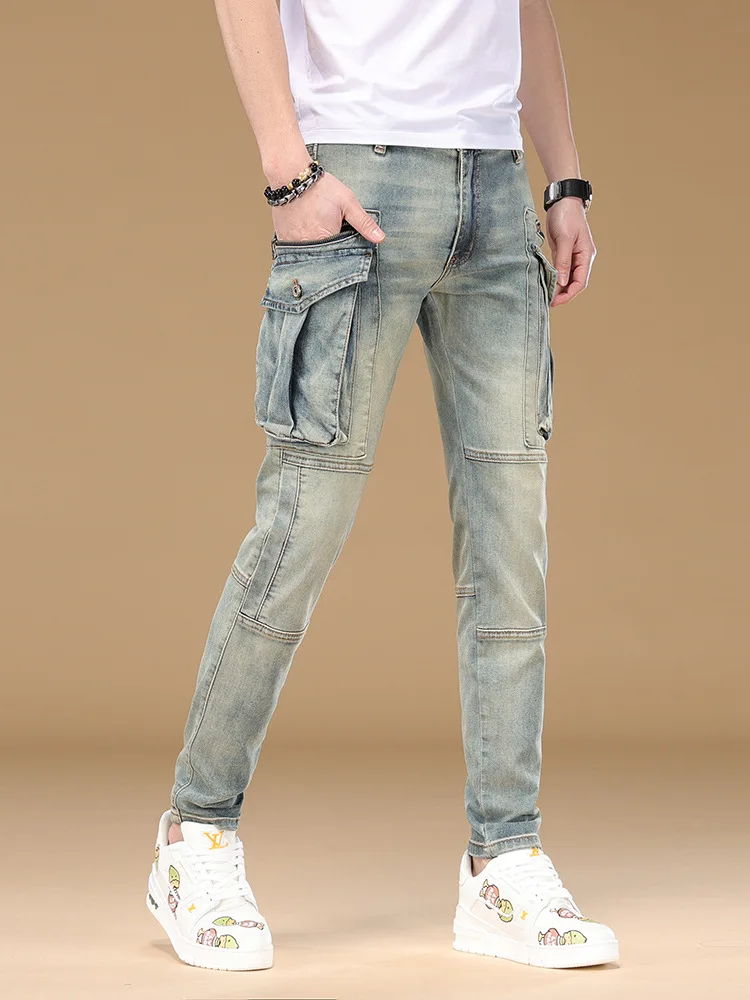 

Retro nostalgic multi pocket 2025 spring/summer jeans for men, slim fit, small feet, high-end trendy motorcycle pants