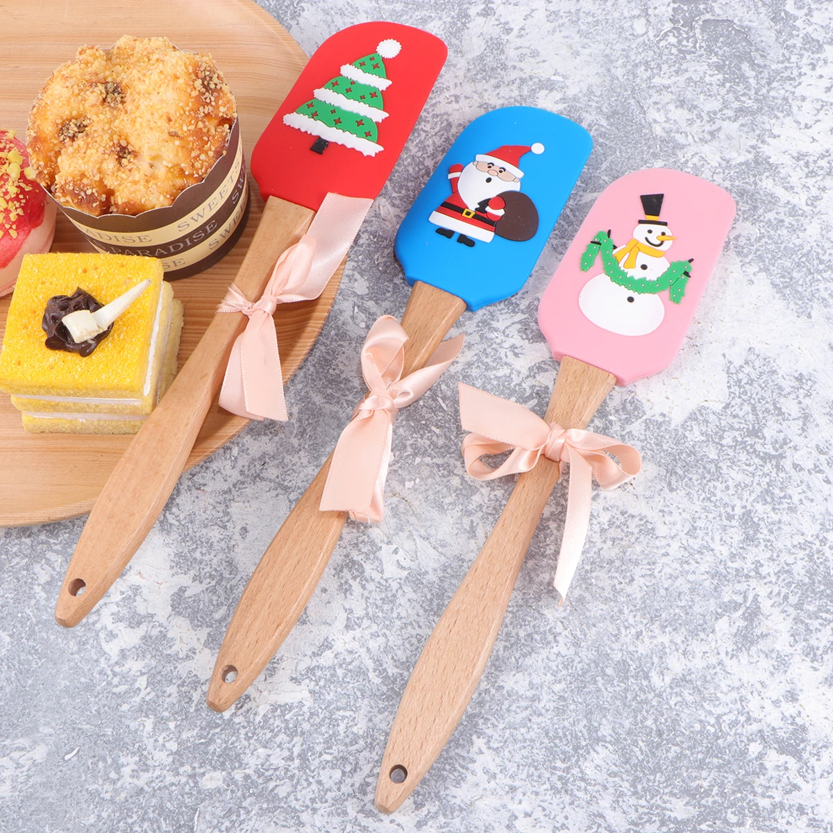 

3pcs Xmas Butter Spatula Silicone Kitchen Tools Cake Scraper Pastry Accessories Heat Resistant Storage Hole
