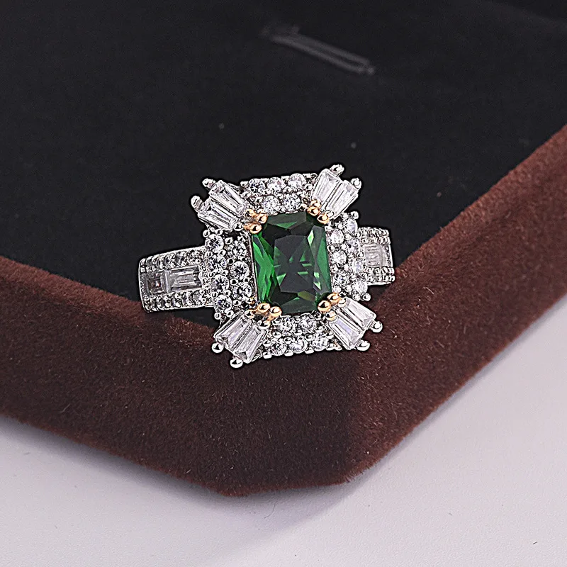 Luxury-Style Emerald and Zircon Square Princess Ring - 925 Sterling Silver Ring - Fashionable Engagement Ring for Ladies