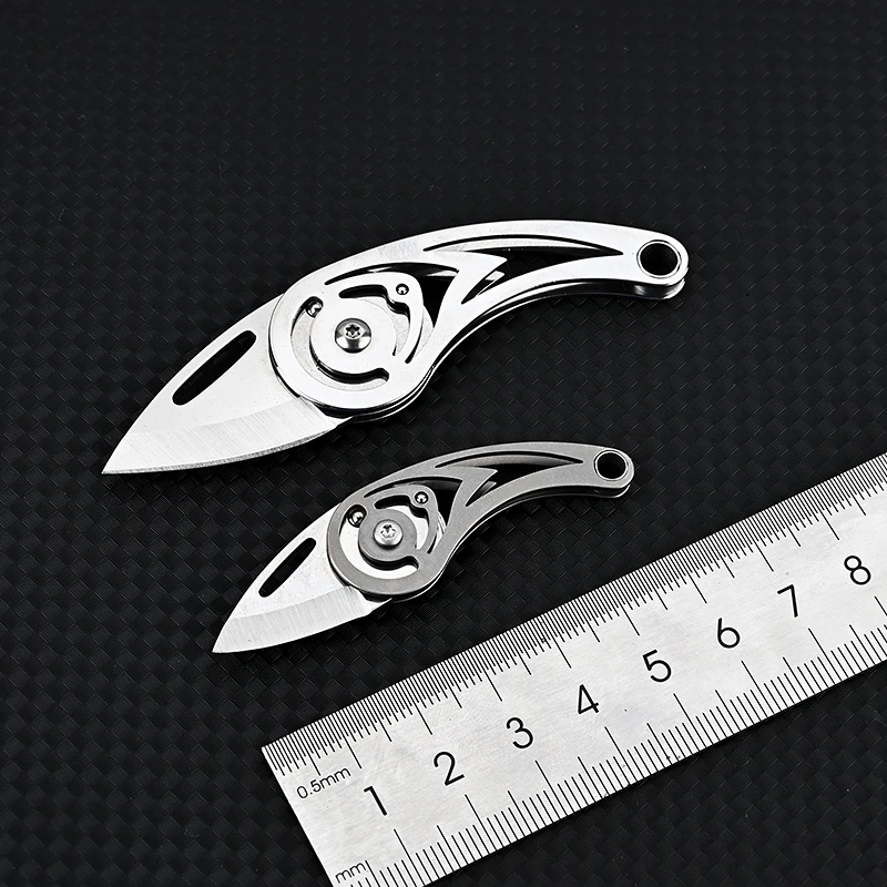 New Titanium Alloy Mini Folding Knife High Hardness D2 Steel Pointed Knife with Keychain Disassembly for Quick Unpacking