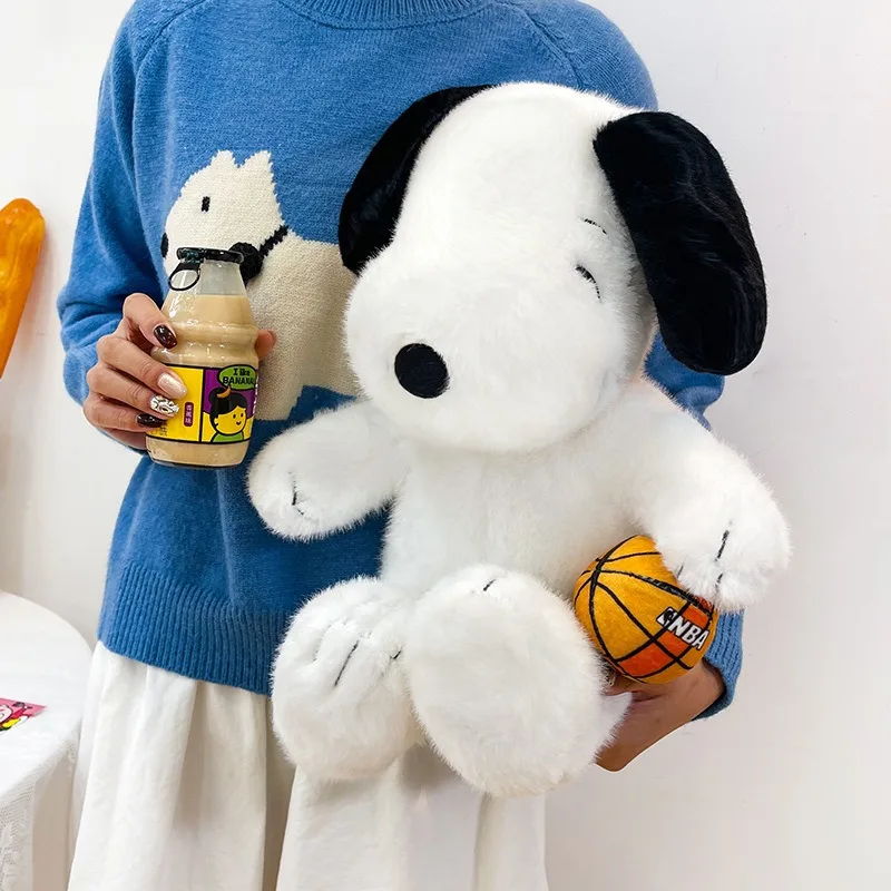 Miniso 2026 جديد Kawaii الإبداعية كرة القدم سنوبي وسادة أفخم دمية أفضل هدية عيد ميلاد للأصدقاء سنوبي ديكور المنزل #2