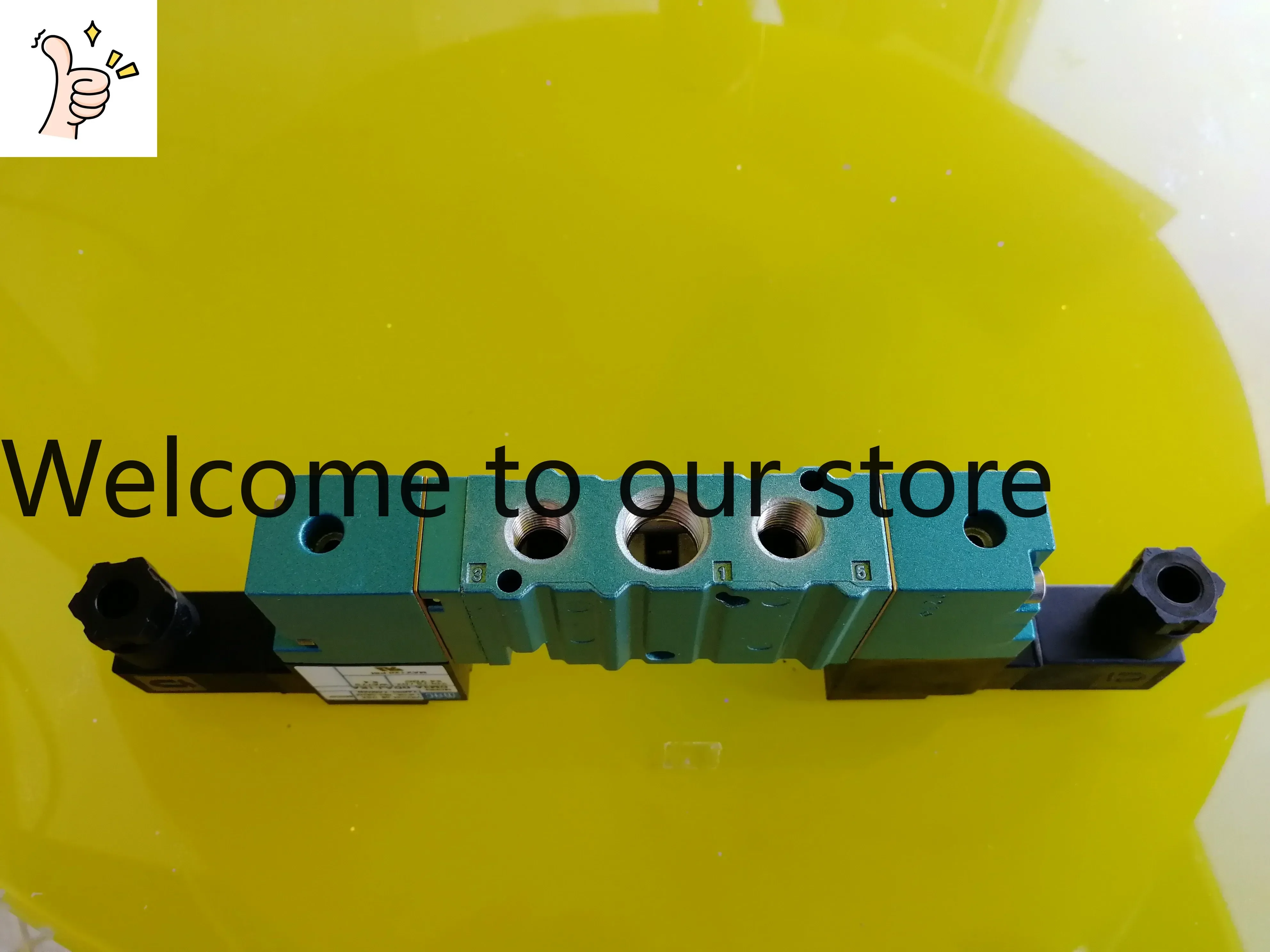 

2026.4 American MAC Solenoid Valve 421A-BOA B0A-DM-DDAJ-1BA Original Genuine Package Negotiation Order.