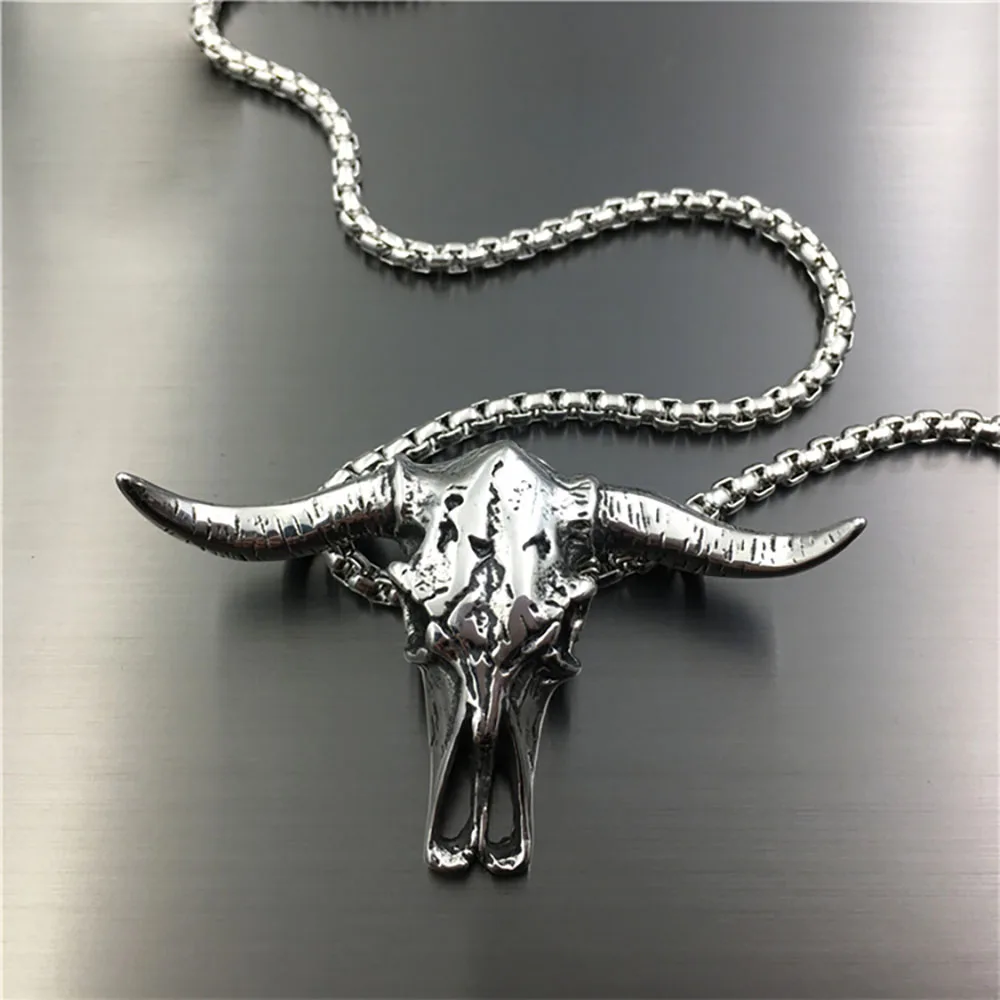 Vintage Stainless Steel Bull Head Skull Pendant Necklace Men Biker Animal Skull Bull Necklace Gothic Jewelry Gift Wholesale