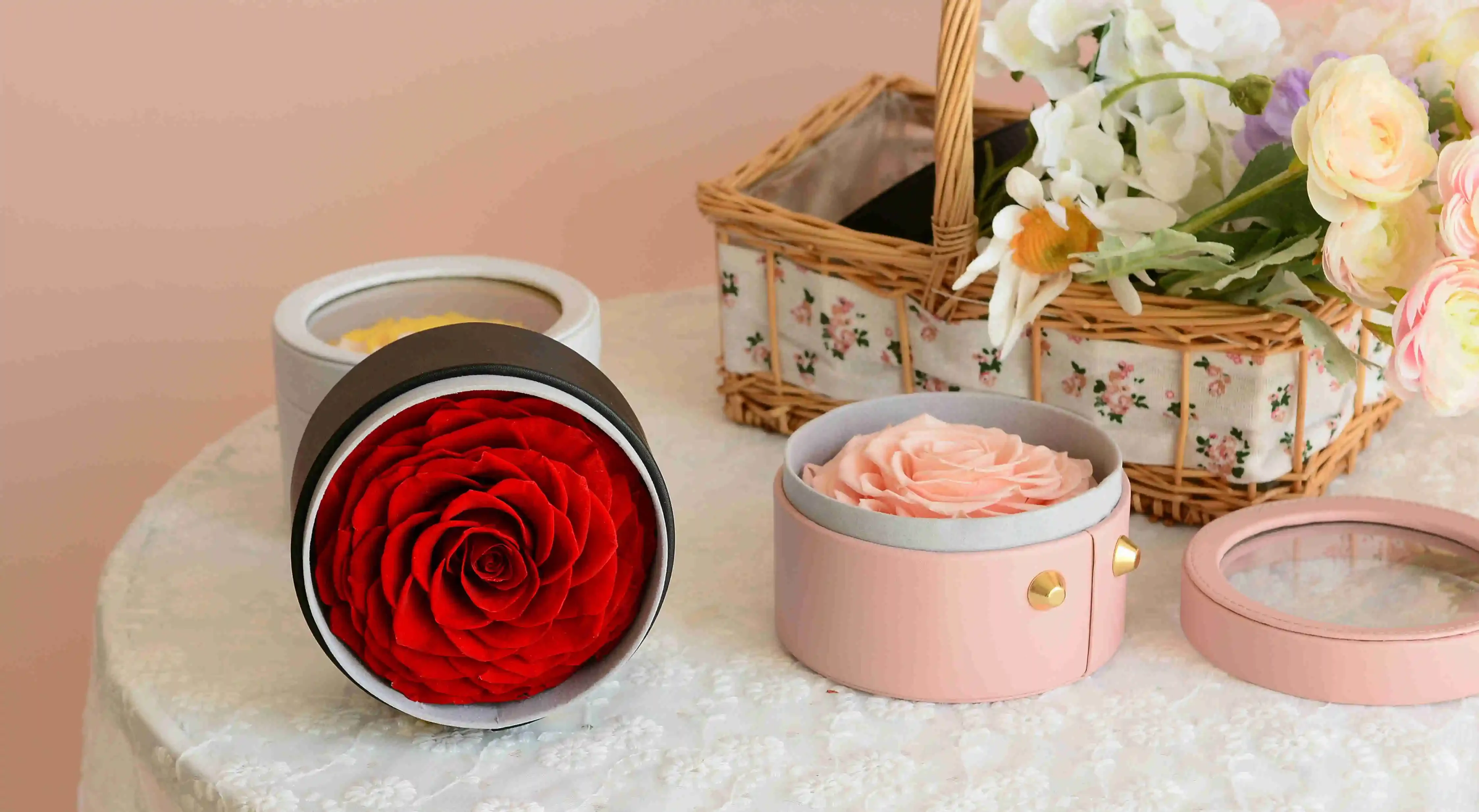 Big Eternal Rose Head Decorative Preserved Flower Roses in Round Shape PU Box, Gifts for Mother and Grandma Sets, 9-10cm