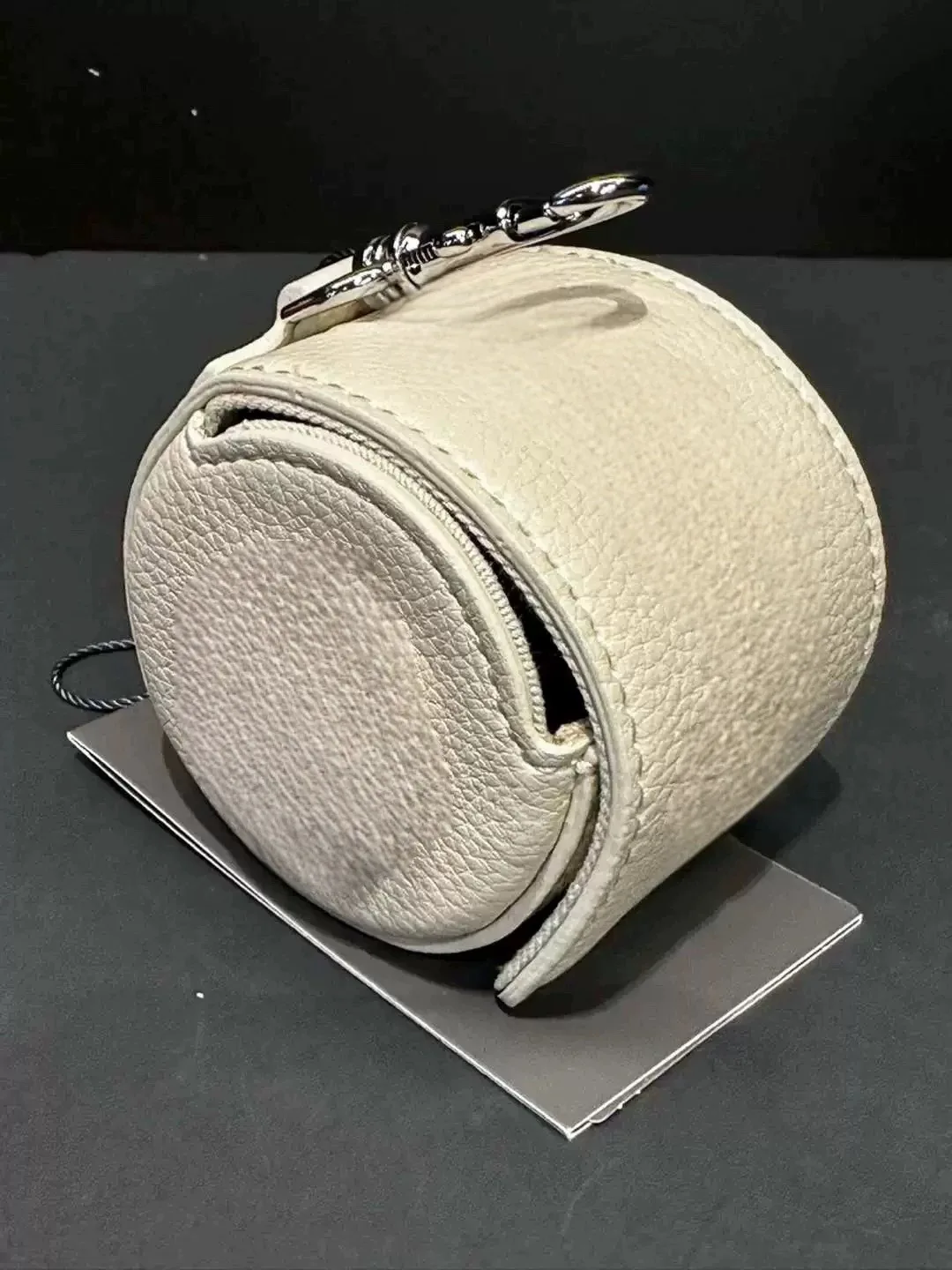 حقيبة جولف رياضية صغيرة حقيبة تخزين مستديرة للنساء من العلامة التجارية