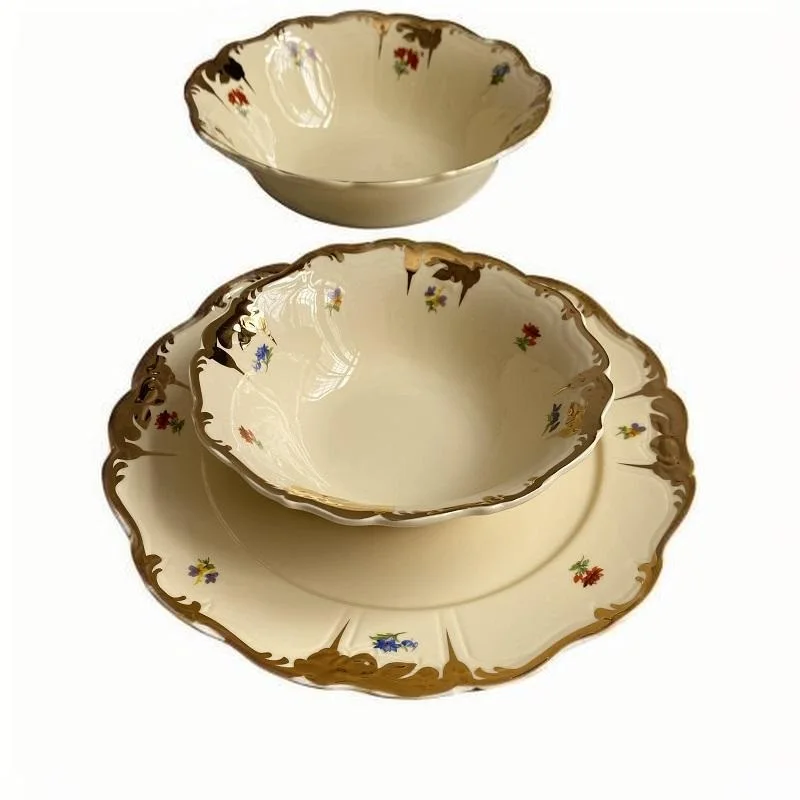 High end luxury tableware, lace soup bowls, luxurious heavy industry, gilded flower rice bowls, noodle bowls, steak plates
