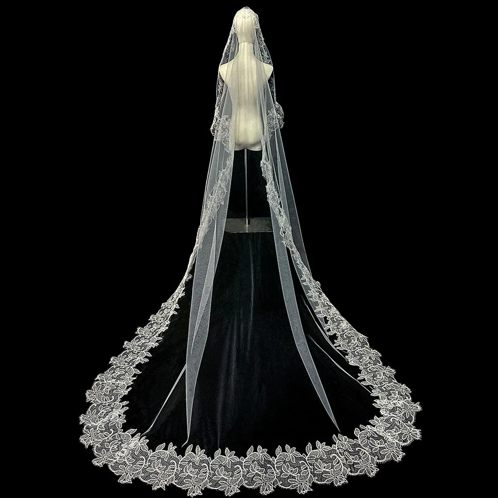 

Vintage Ivory Wedding Veils 3m Lace Appliques Wedding Accessories with Comb Handmade Ruched Cathedral Length Bridal Veils