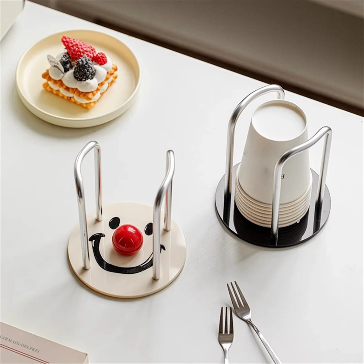

Versatile Disposable cup dispenser, household water dispenser White