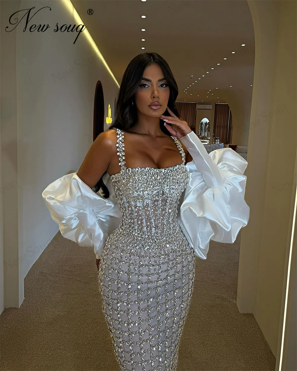 

Elegant 2025 White Cape Sleeve Prom Dresses Customized Beads Crystals Evening Dress For Women Party Dubai Formal Occasion Gowns