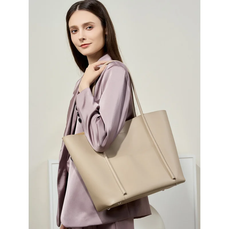 

Настоящая кожаная женская сумка через плечо из коровьей кожи, большая вместительная сумка, большая сумка для города, сумка-ведро для женщин