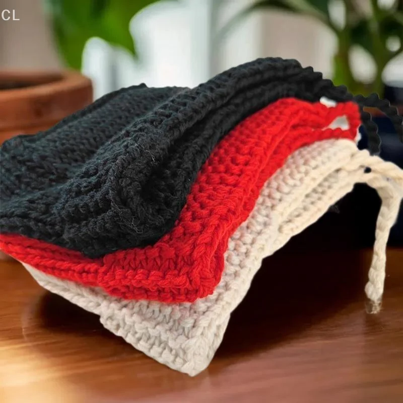 قبعة متماسكة بسيطة وعصرية متعددة الاستخدامات قابلة للتنفس كاجوال مريحة ودافئة على شكل خط شعر بلوفر صغير لتعرض الوجه