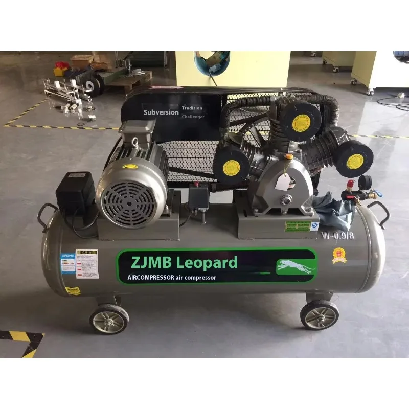 ضاغط هواء عالي التردد 100P 7.5KW 60KW يعمل بالهواء المبرد بالهواء بدون زيت #2