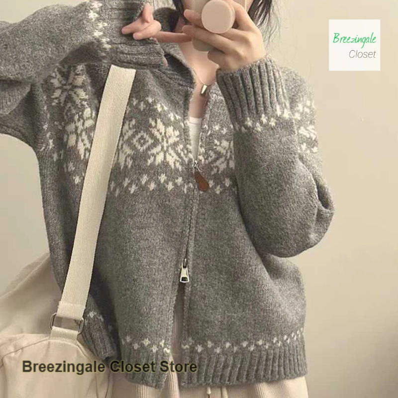 

South Korea chic autumn and winter niche retro coat female contrast jacquard fashion design loose Joker long-sleeved sweater