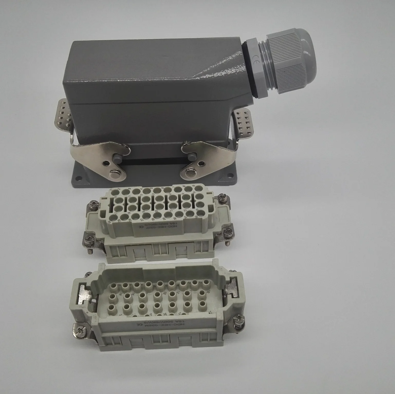 Heavy duty connector rectangular aviation plug 32 core industrial waterproof connector HDC-HEE-032FC/32MC