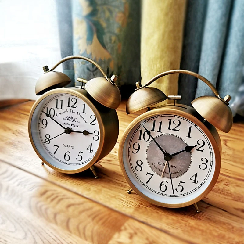 Metal Retro Bell Alarm Clock Desk Clock Silent Clock, Difficult To Get Up Bedside Decorative Clock European Style Student Elders