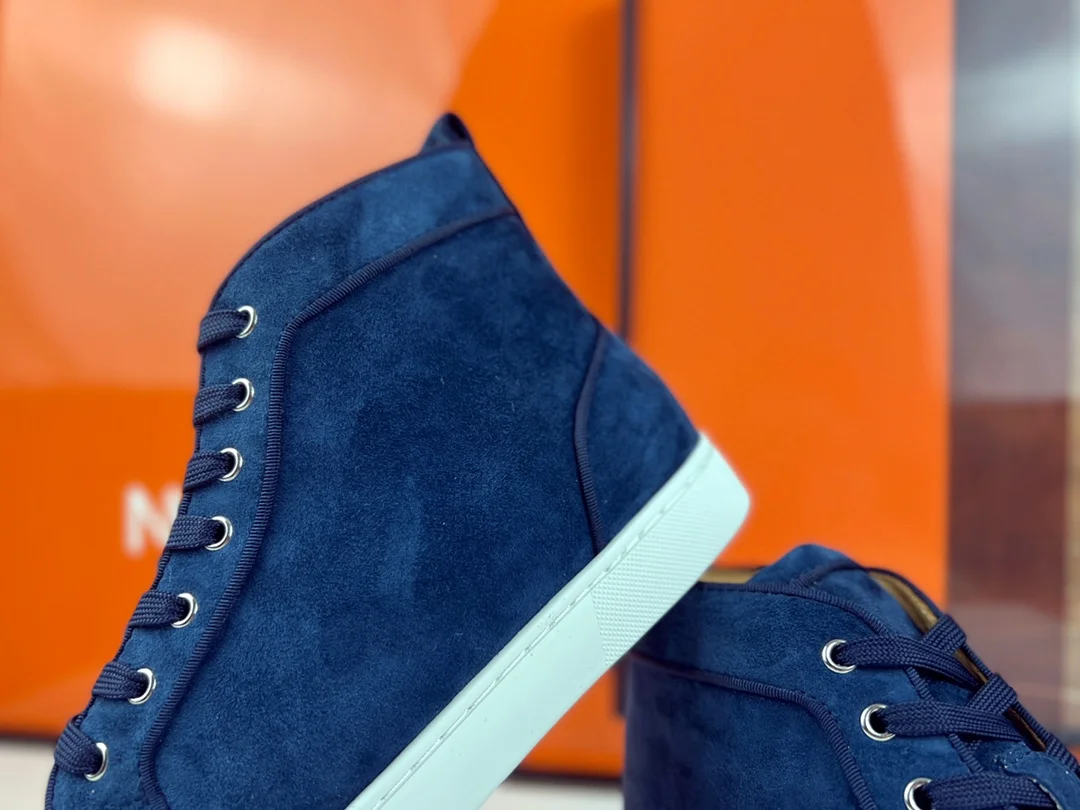 Luxury High Top Blue Suede Leather Shoes Spiked Studded Footwear Lace Up Red Bottom Shoes For Men Fashion Wedding Casual Shoes