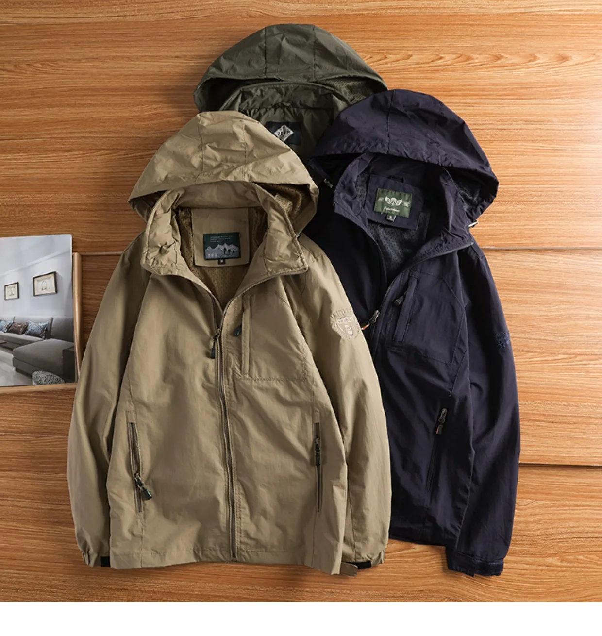 

Men's jacket, spring and autumn, technology three-proofing windbreaker, casual loose, hooded, professional outdoor windproof jac