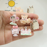 10pcs Resin transparent Animal directional sign pendant Fashionable Charming diy handmade Necklace jewelry Crafts accessories