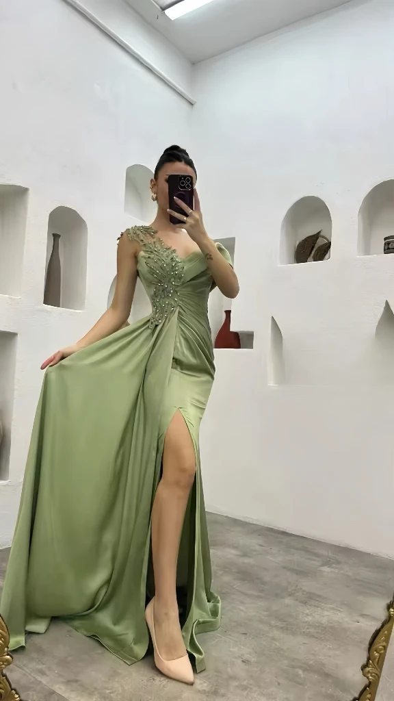 Sequins Green Bridesmaid Dresses One Shoulder Beading Sexy Formal Occasion Long Mermaid Sleeveless Evening Celebrity Gowns