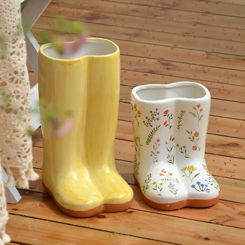 Vintage Ceramic Boot Shaped Flower Pot Handmade Firing Flower Pot Restaurant Decoration Flower Bucket Unique Home Decoration