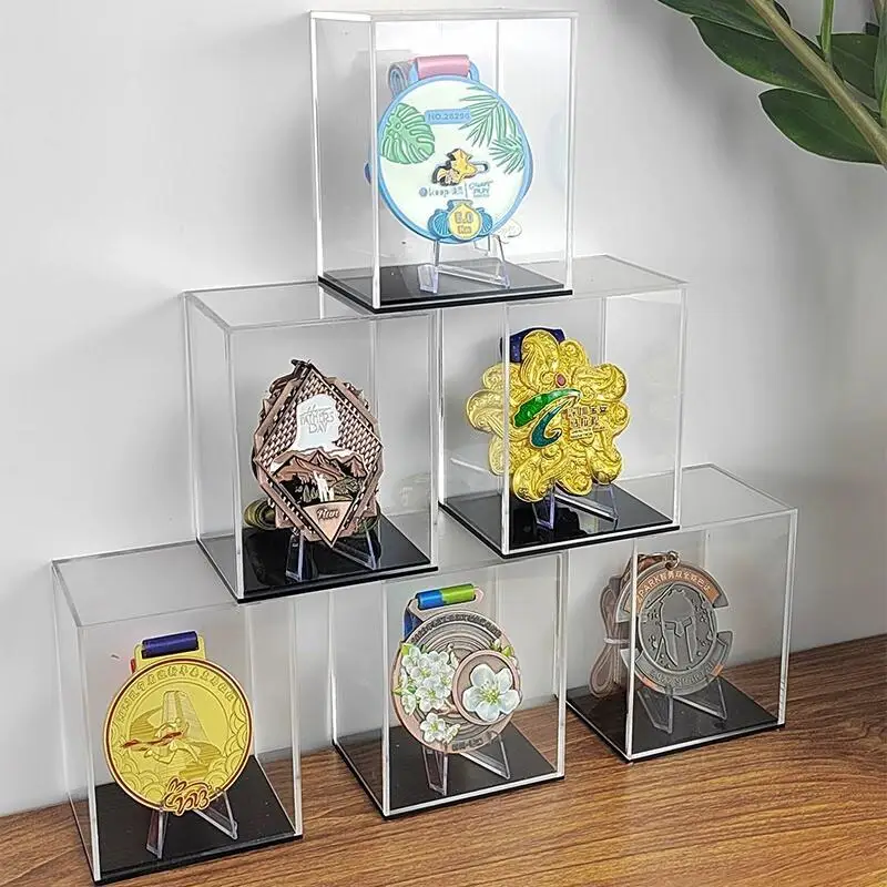 

Acrylic Award Medal Storage Box Display Case Dustproof Anti-Oxidation for Outdoor Marathon Race Medallion Storage