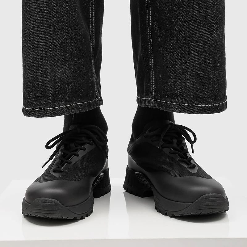 

Men New All Black Breathable Mesh Casual Sports Shoes with Thick Soles Anti Slip Outdoor Hiking Shoes