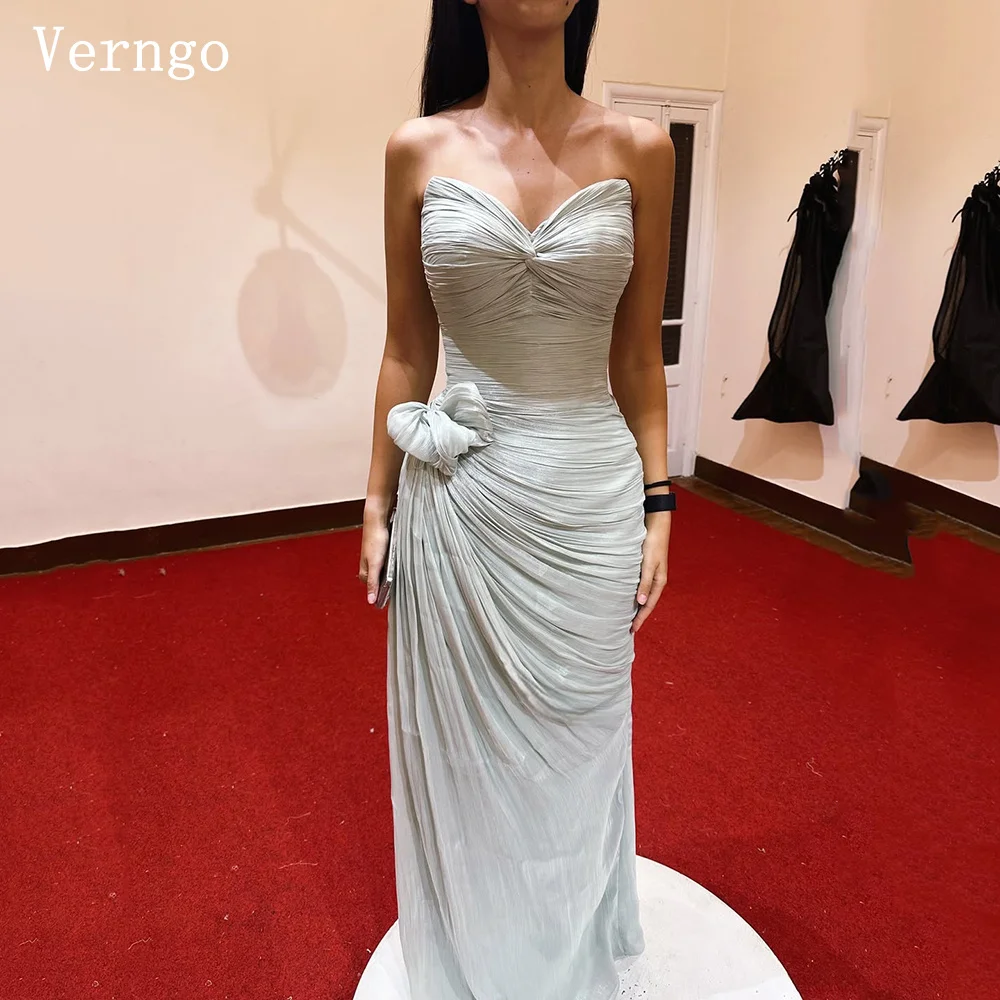 

Verngo lvory Shiny Satin Evening Dress Sweetheart Mermaid Pleated Formal Occasion Dress Sweap Train Prom Gowns