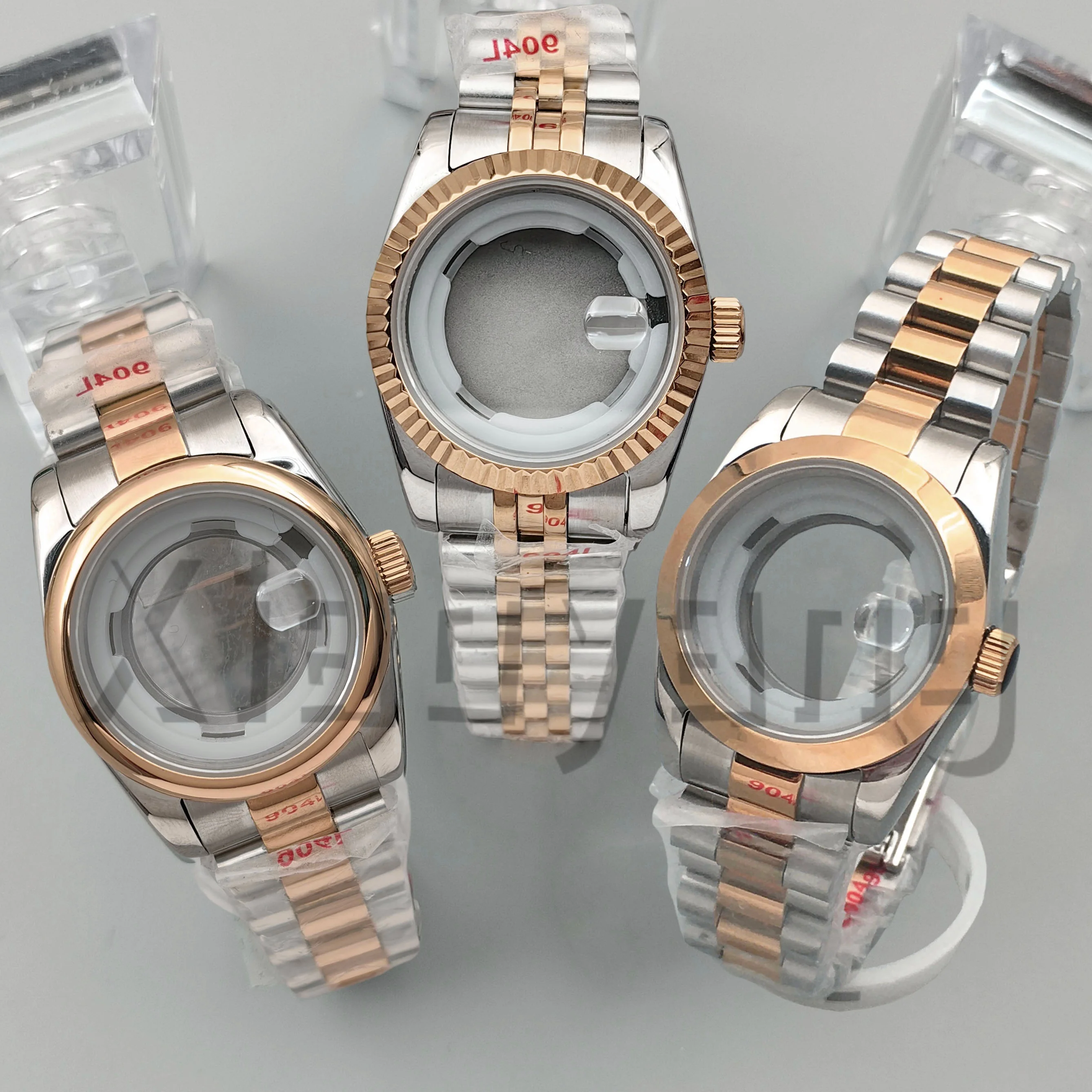 boitier-de-montre-pour-femme-31-mm-or-rose-poli-lunette-biseautee-verre-saphir-compatible-avec-les-mouvements-nh05-nh06