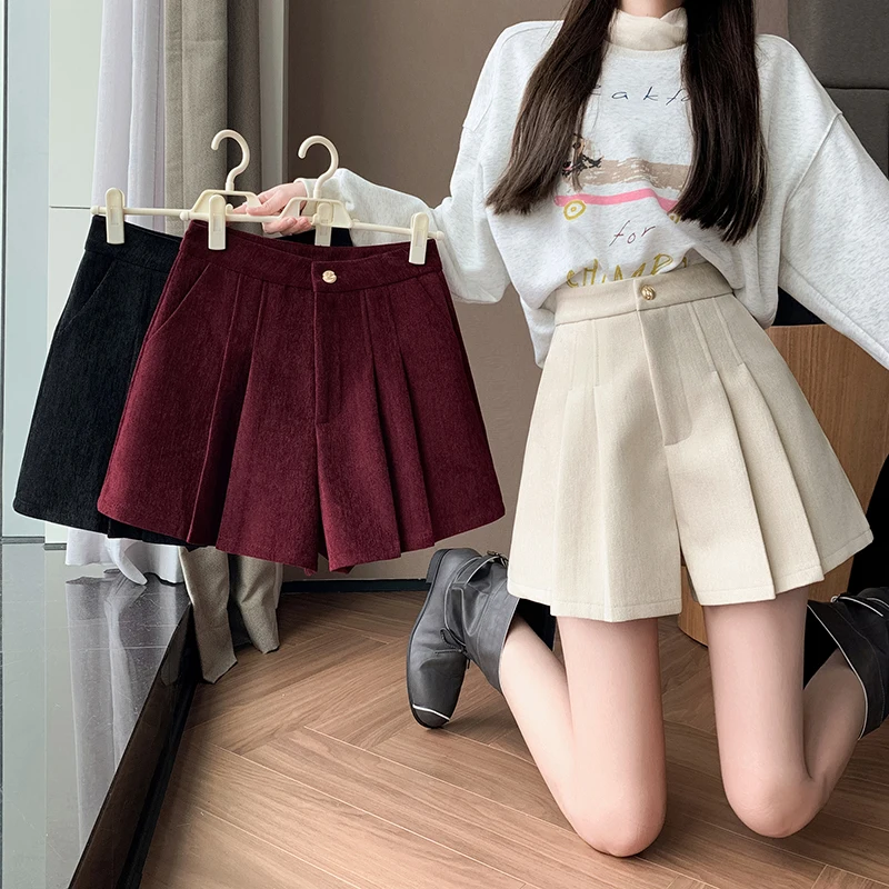 Korean Style Lady Fashion Pleated Shorts Skirts Women New Autumn Winter High Waist Wool Blend Shorts Woman Woolen Casual Shorts