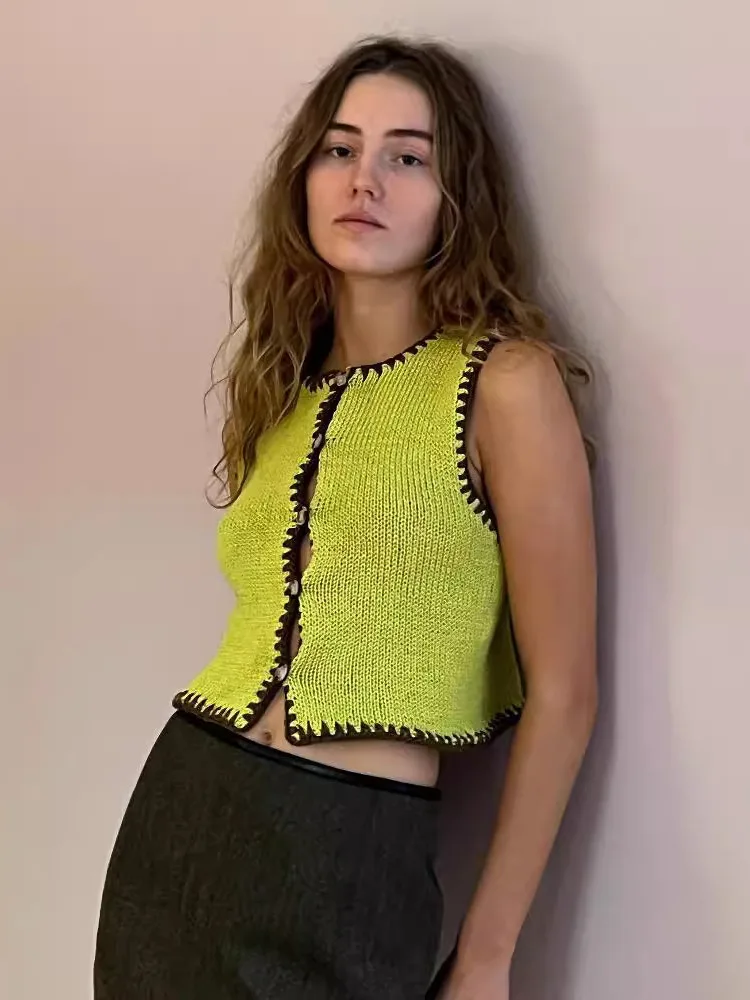 Mozision Contrast Color Knit Sweater Vest Women O Neck Single-btrasted Sleeveless Crop Tops Ladies Fashion Knitted Tops Vest