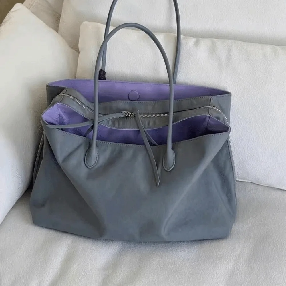 

Lightweight Nylon Travel Tote Bag Blocked Light Spring Summer Large Capacity Bag New Design Multiple Compartments