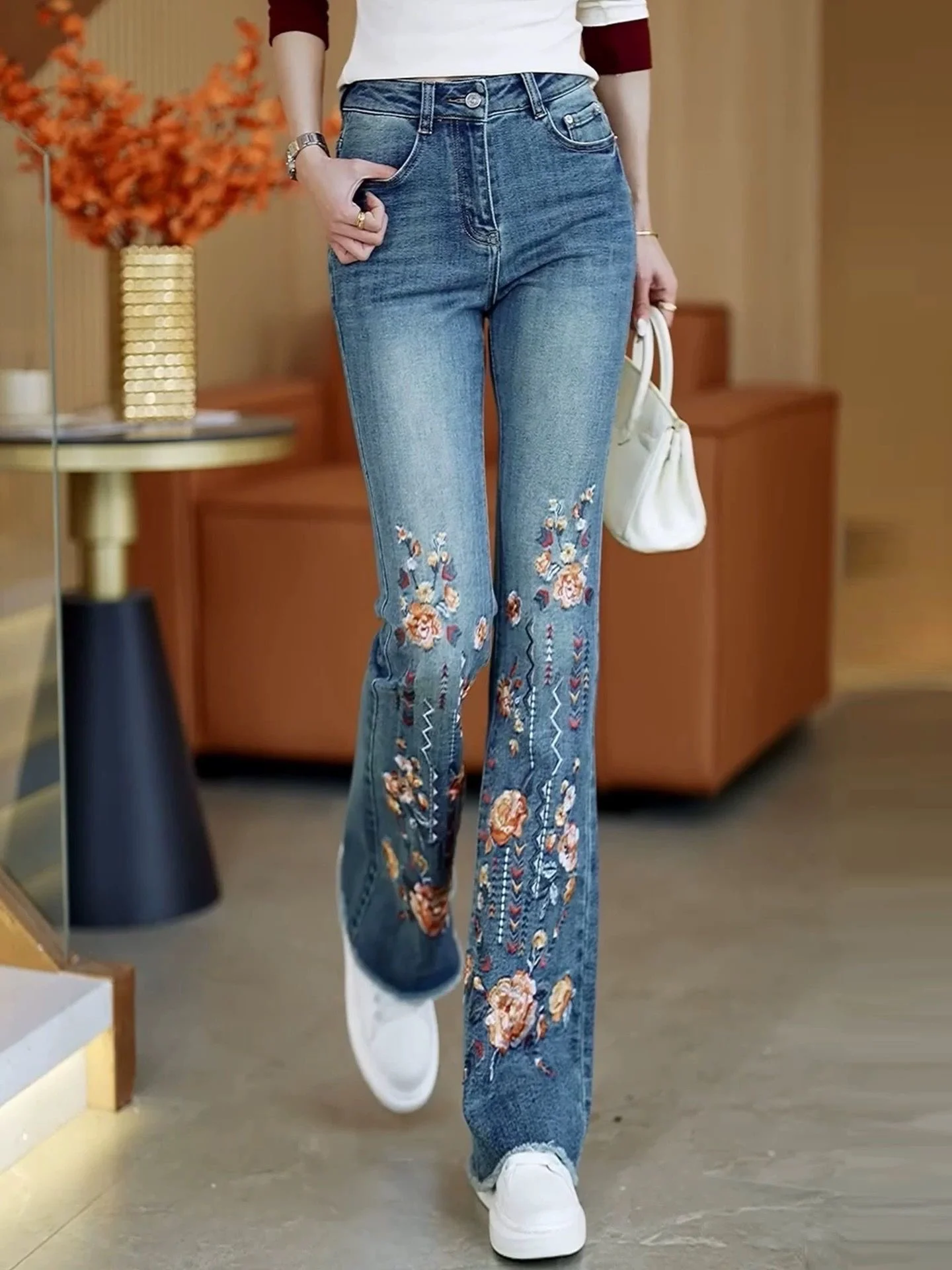 Fashionable Retro Embroidered Flower Bell Bottom Jeans Women's High Waist Slimming Trendy Denim Pants Autumn New Arrival