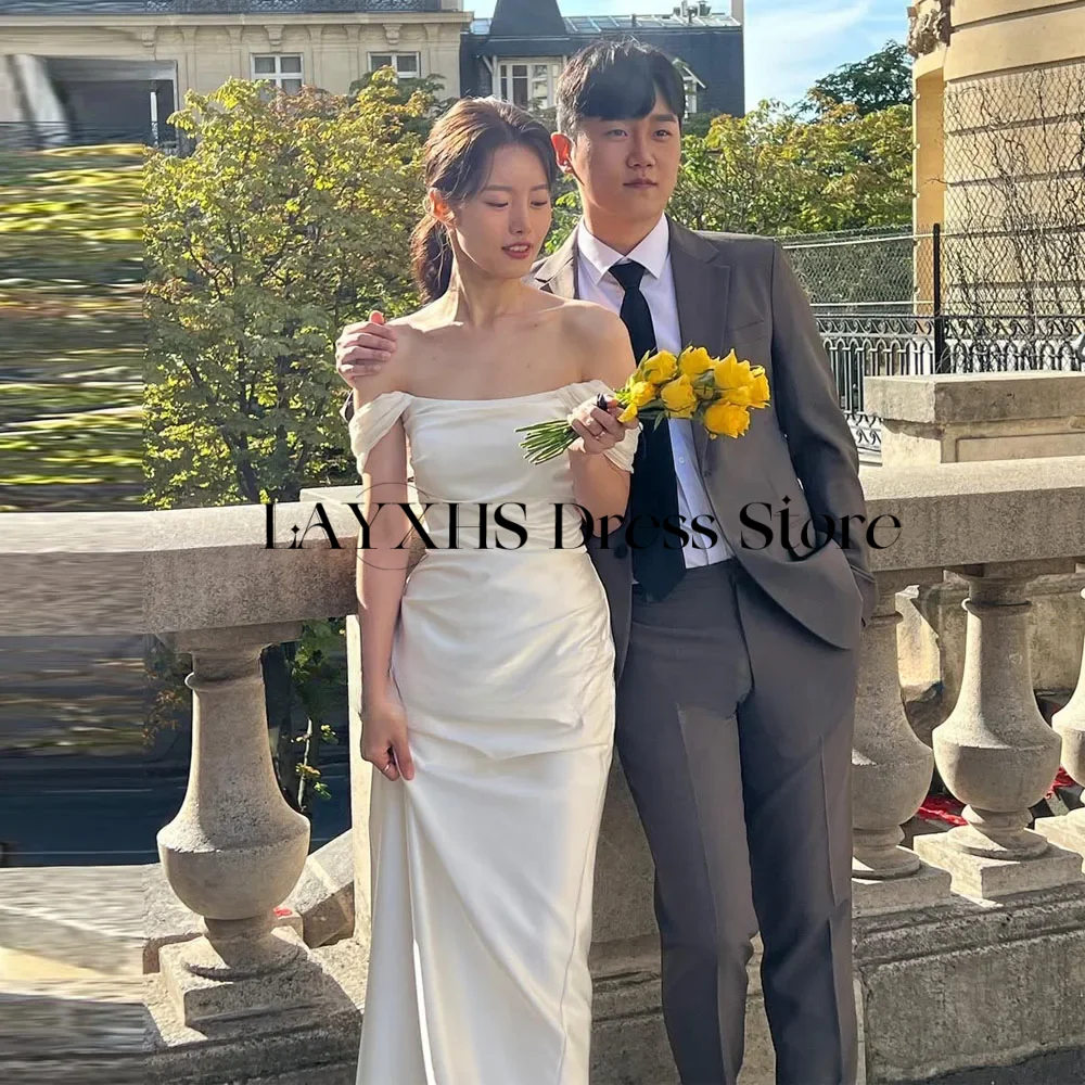 Abiti da ricevuta di nozze sexy con spalle scoperte Bianco Corea Servizio fotografico Abito da sposa con corsetto a sirena in raso di seta personalizzato nnecud